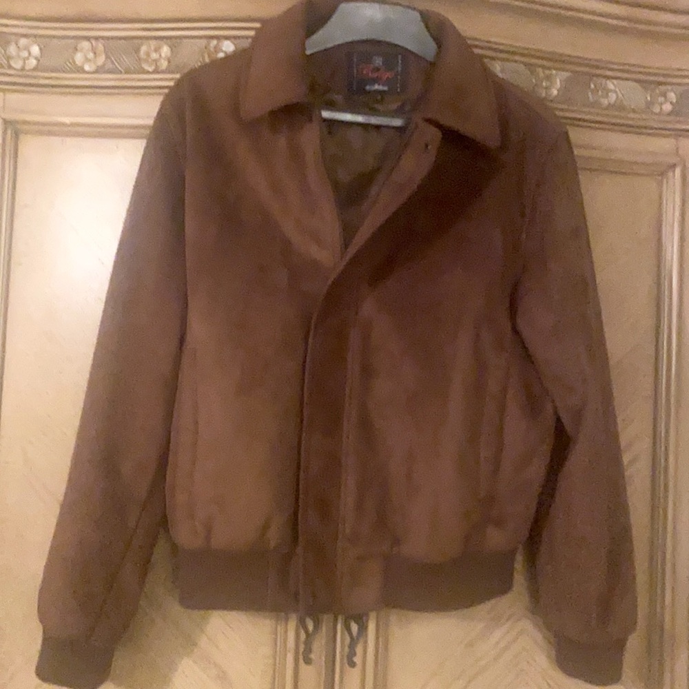Men’s vintage suede bomber jacket. NWOT
